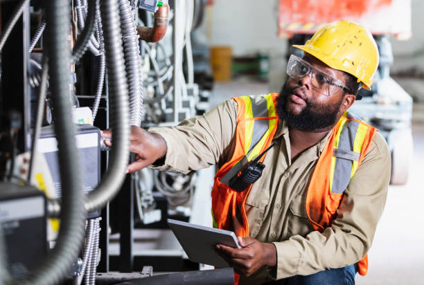 Best Emergency Electrician Near Me  in Middletown, CA